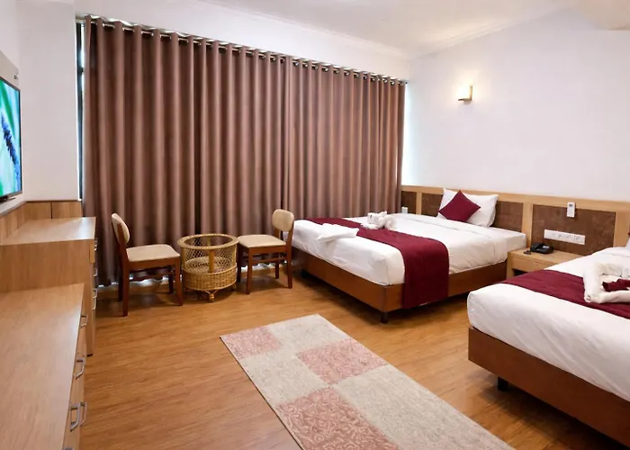 Hotel Drishya And Rooftop Restaurant - 360 View Of 4*